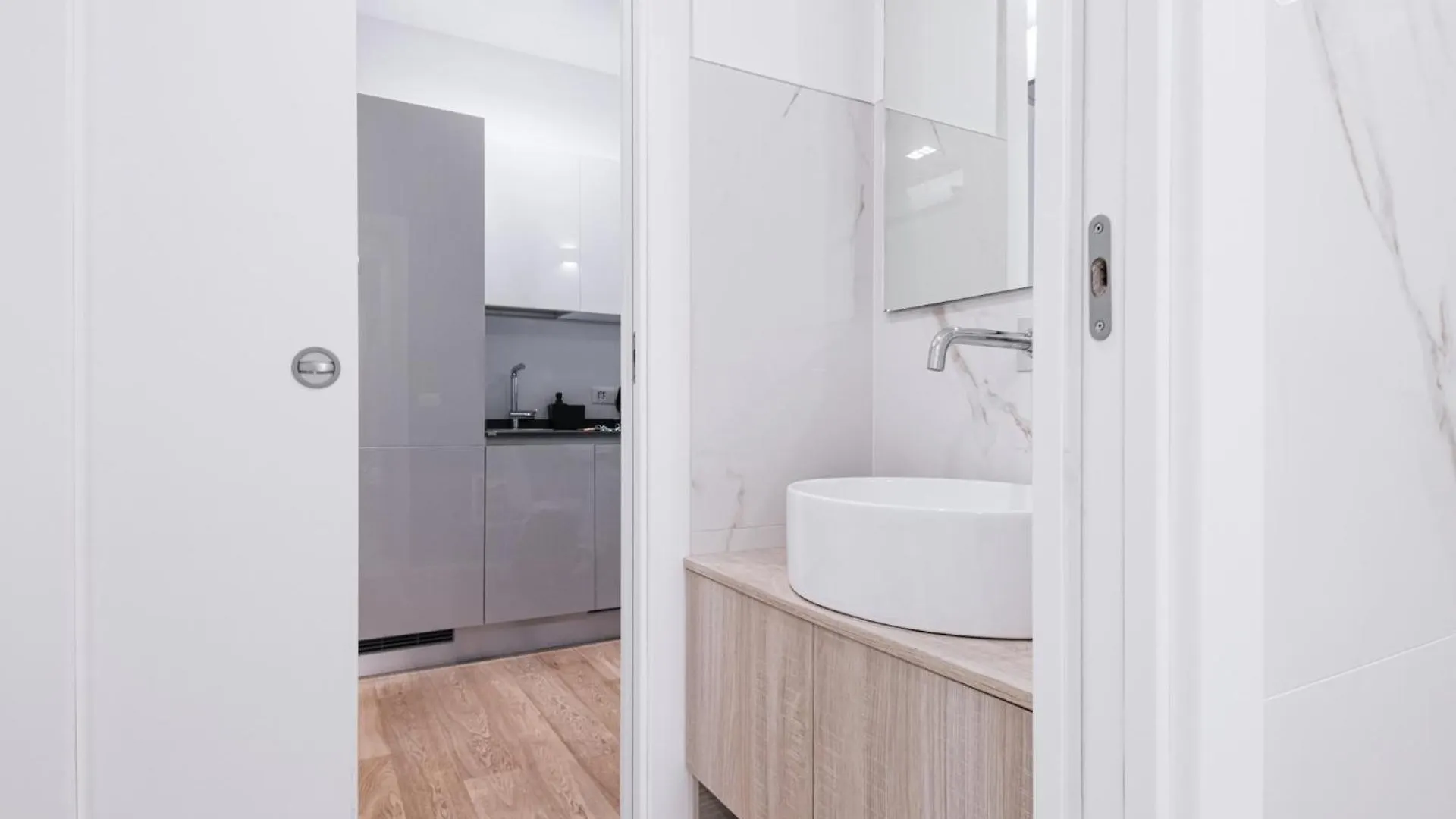 밀라노 Easylife - Residenza Chic Vicino Al Duomo 아파트 0*,